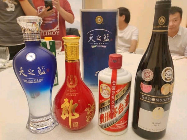 雪蓮六年酒50度價(jià)格表(雪蓮六年50度白酒價(jià)格)