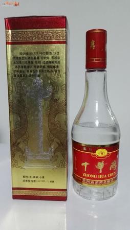 光瓶高度白酒是純糧食酒嗎(高度酒一定是純糧酒嗎)