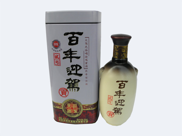 一箱百年迎駕酒價格(百年迎駕酒多少錢一箱)