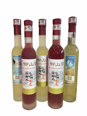 米酒和山蘭酒是什么區(qū)別(山蘭酒和糯米酒的區(qū)別)