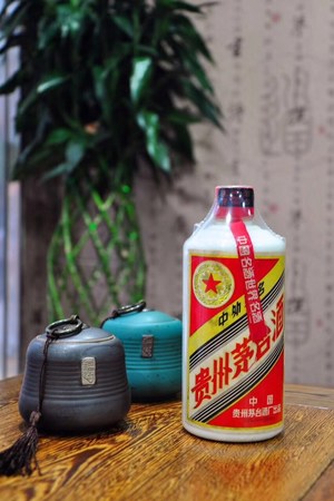 15年陳釀茅臺(tái)酒圖片(茅臺(tái) 15年陳釀)