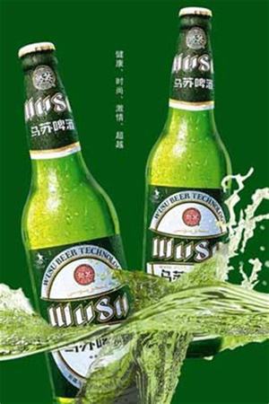 烏蘇啤酒搭配什么好喝,夜宵配上烏蘇啤酒簡(jiǎn)直是絕配