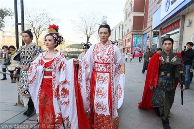 怎么選酒杯,品嘗威士忌應(yīng)該如何選擇酒杯